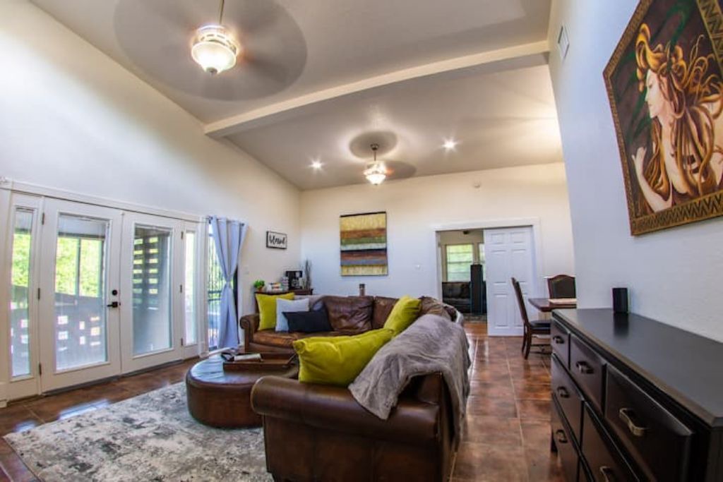 Photo of Livingroom in Ingram Hills