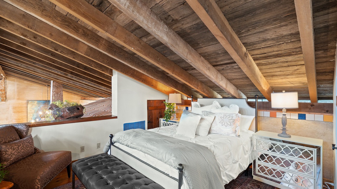 Photo of Bedroom in Spicewood