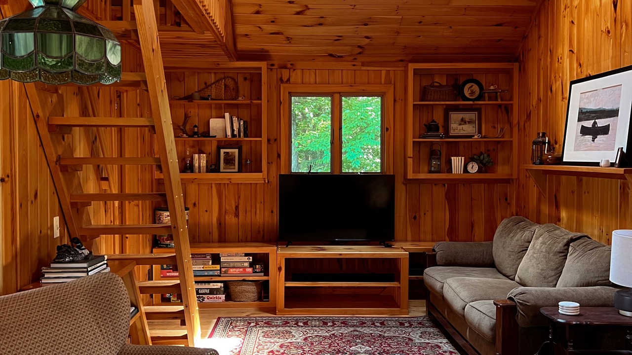 Photo of Livingroom in Croghan