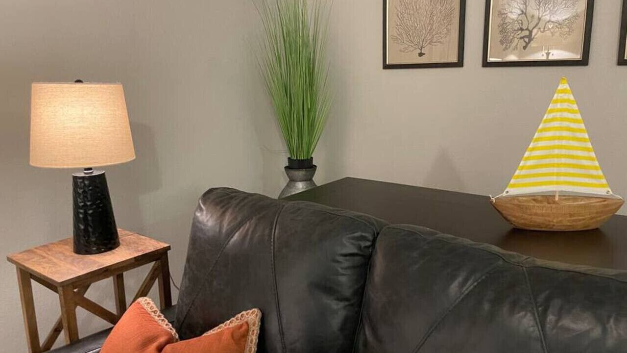 Photo of Livingroom in Western Branch North