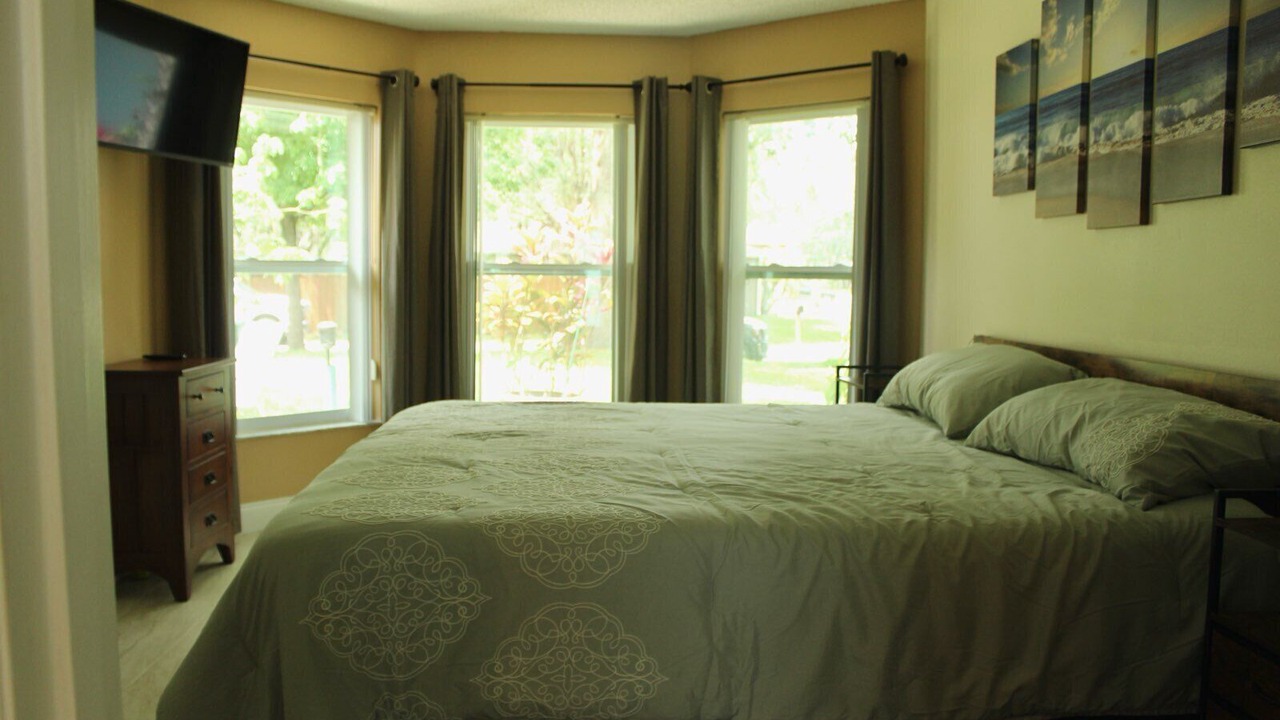 Photo of Bedroom in Port Saint John