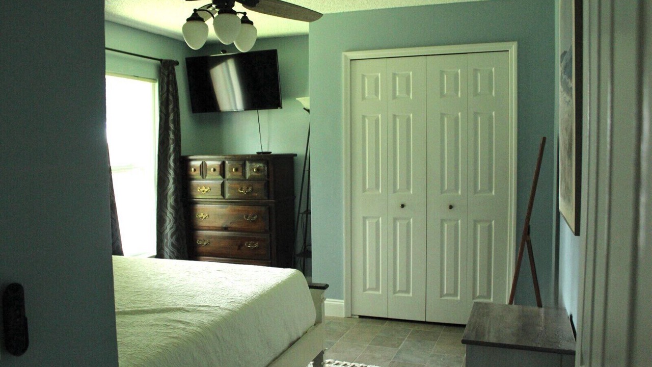 Photo of Bedroom in Port Saint John
