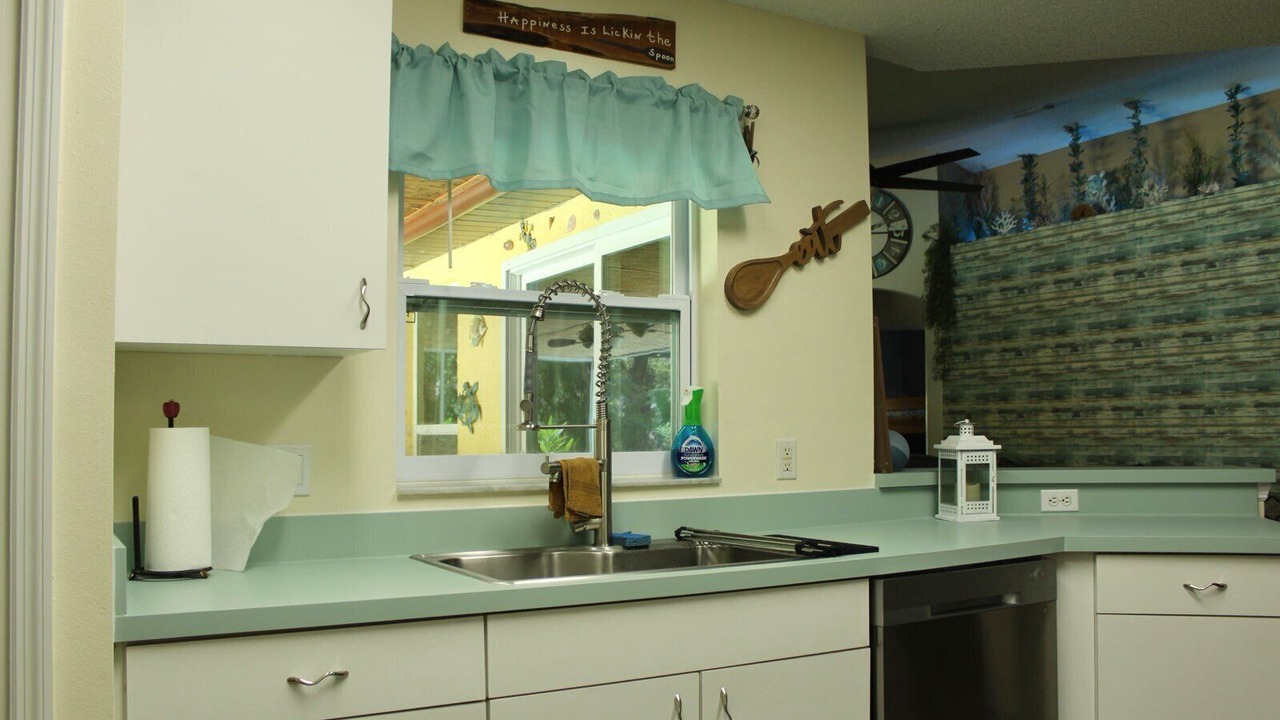 Photo of Kitchen in Port Saint John