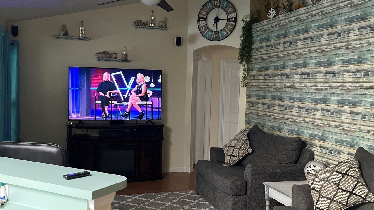 Photo of Livingroom in Port Saint John