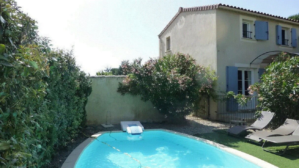 Photo of Outdoor in Pont-Saint-Esprit