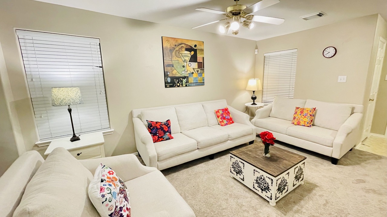Photo of Livingroom in Rosenberg