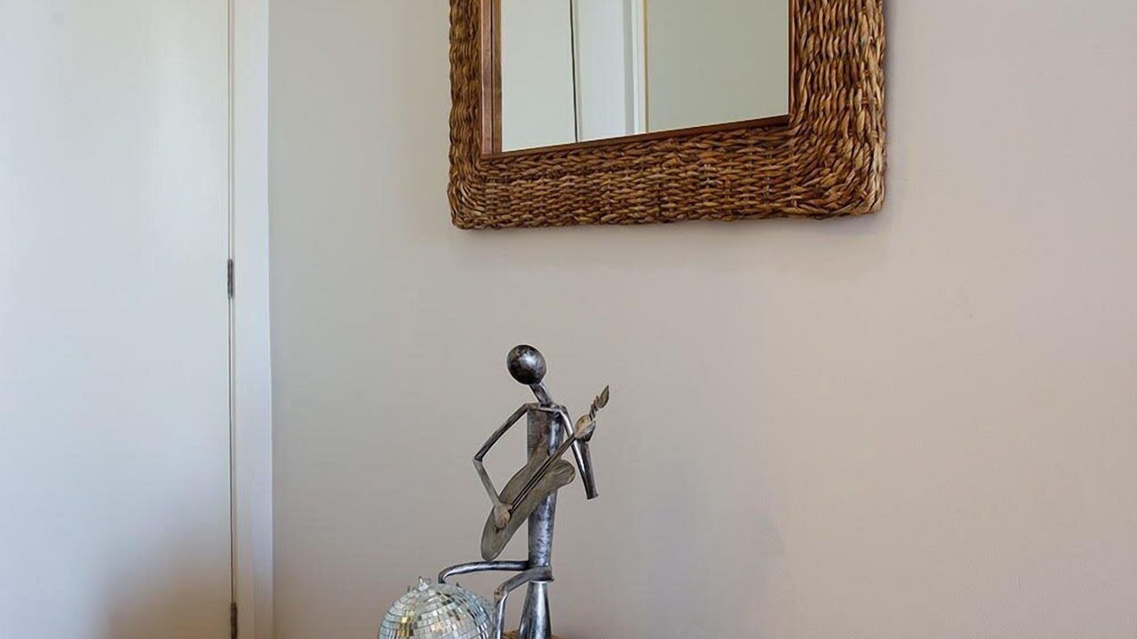 Photo of Others in Rhyll