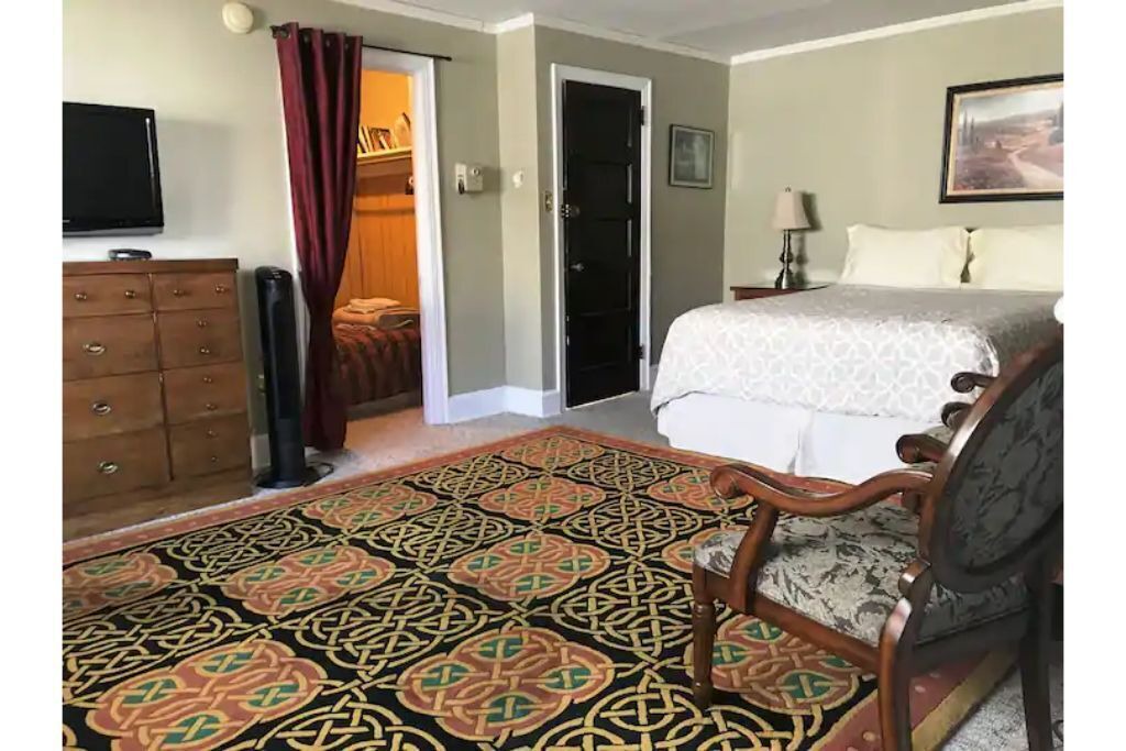 Photo of Bedroom in Chestnut Hill