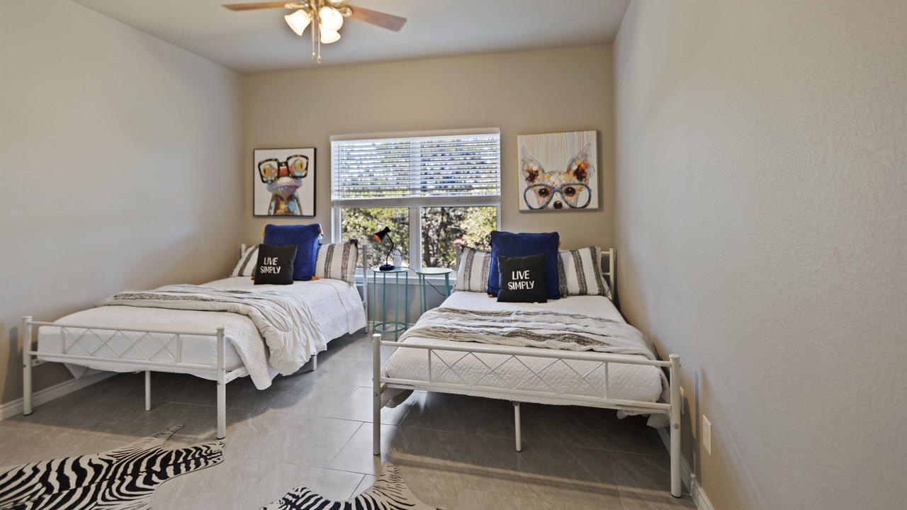 Photo of Bedroom in Canyon Lake