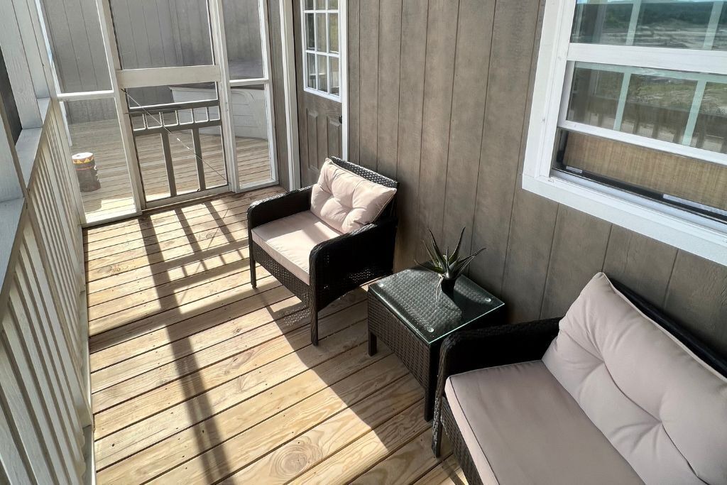 Photo of Patio Balcony in Lakehills