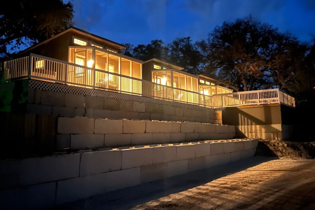 Photo of Outdoor in Lakehills
