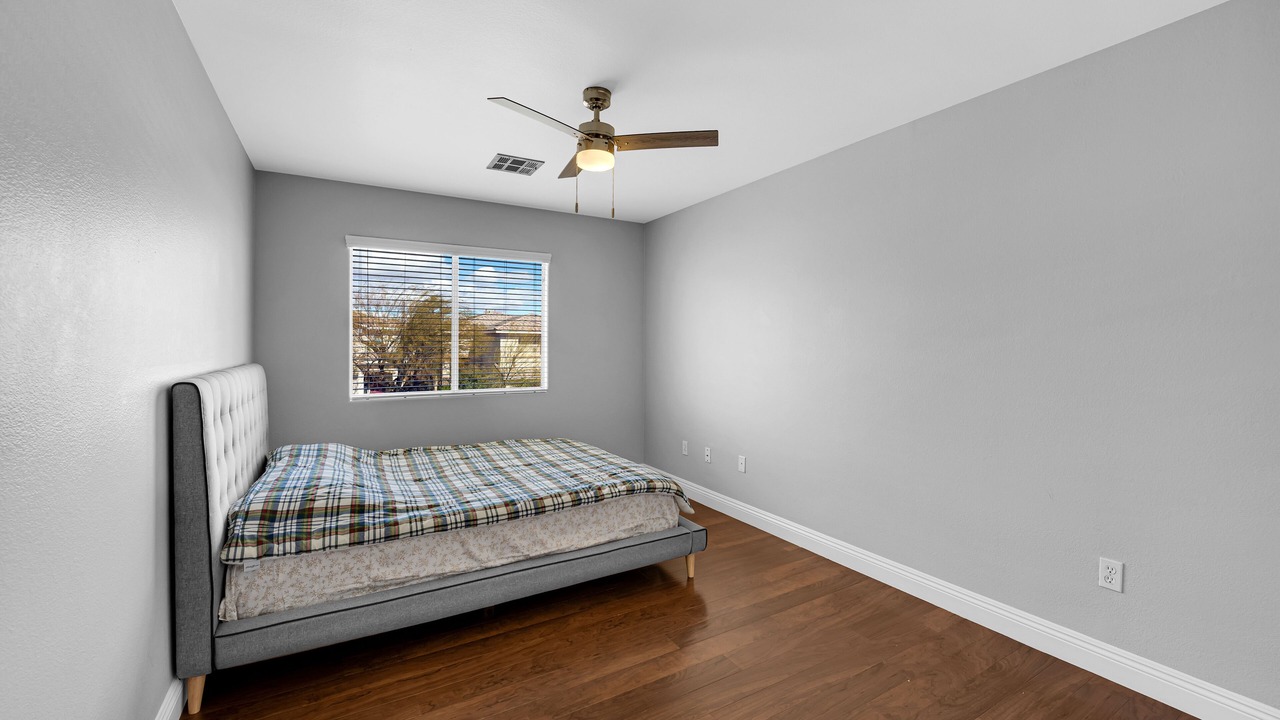 Photo of Bedroom in Spring Valley