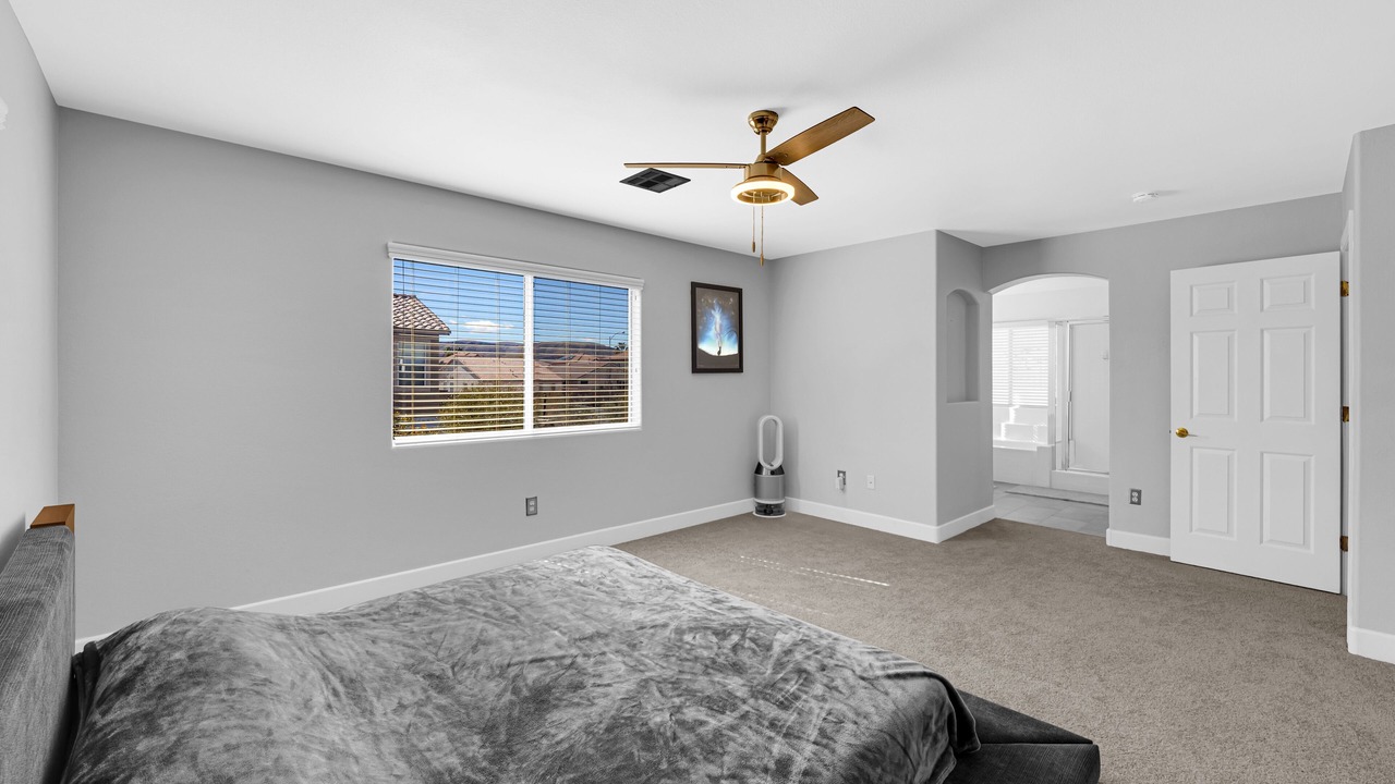 Photo of Bedroom in Spring Valley