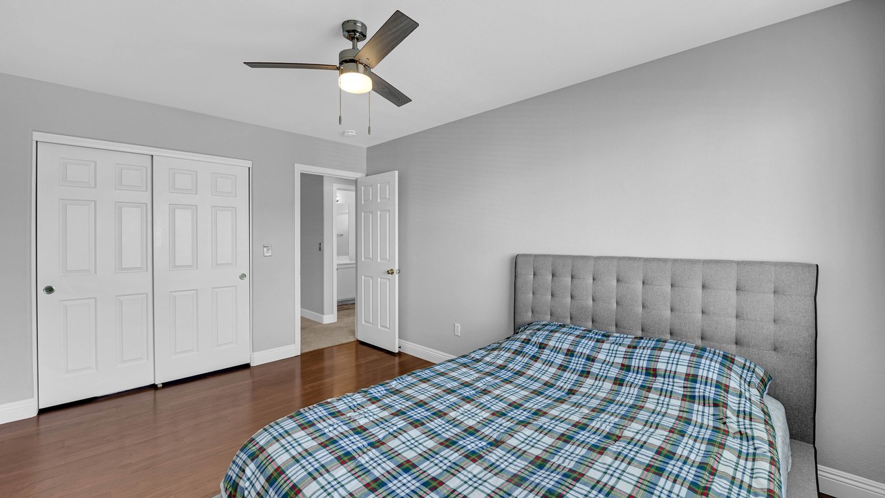 Photo of Bedroom in Spring Valley
