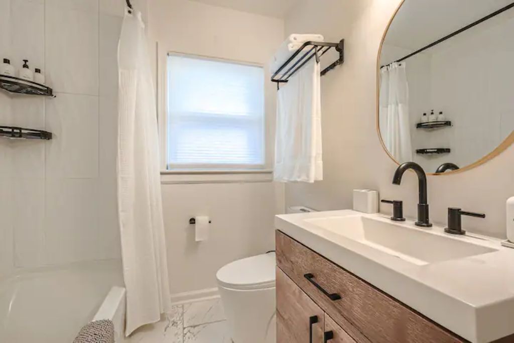 Photo of Bathroom in Garden Hills