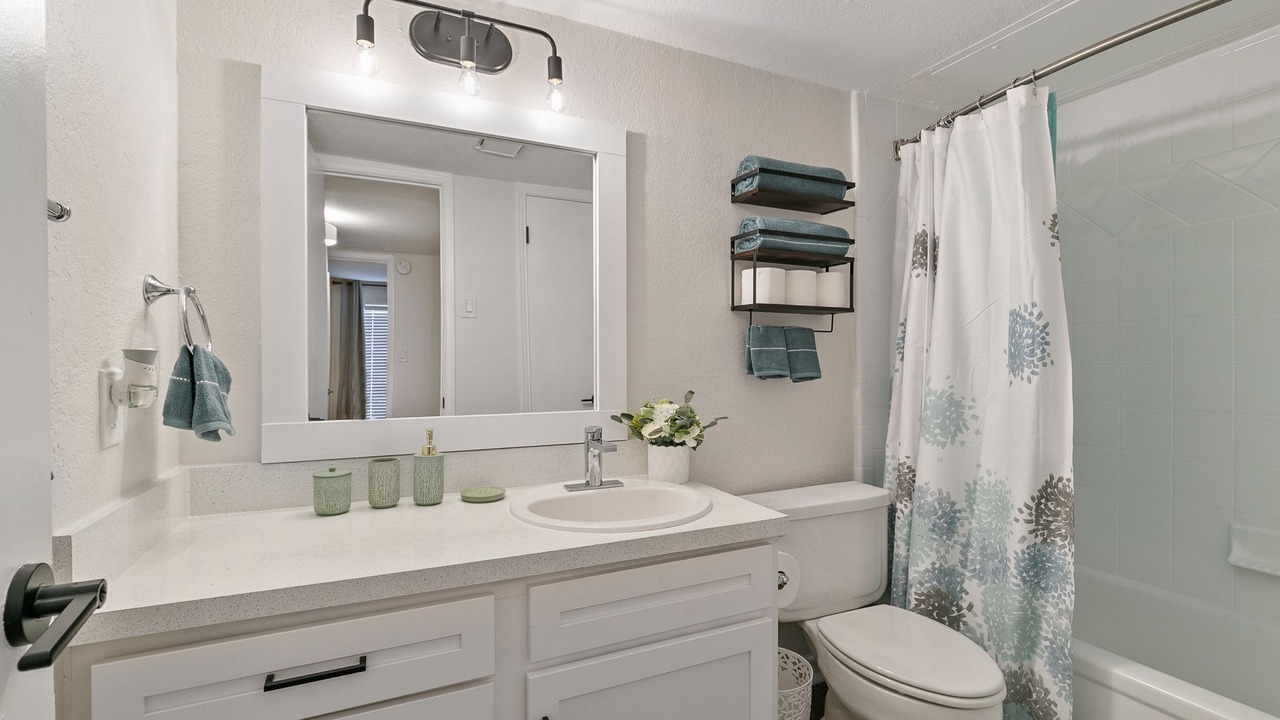 Photo of Bathroom in Vickery Meadow