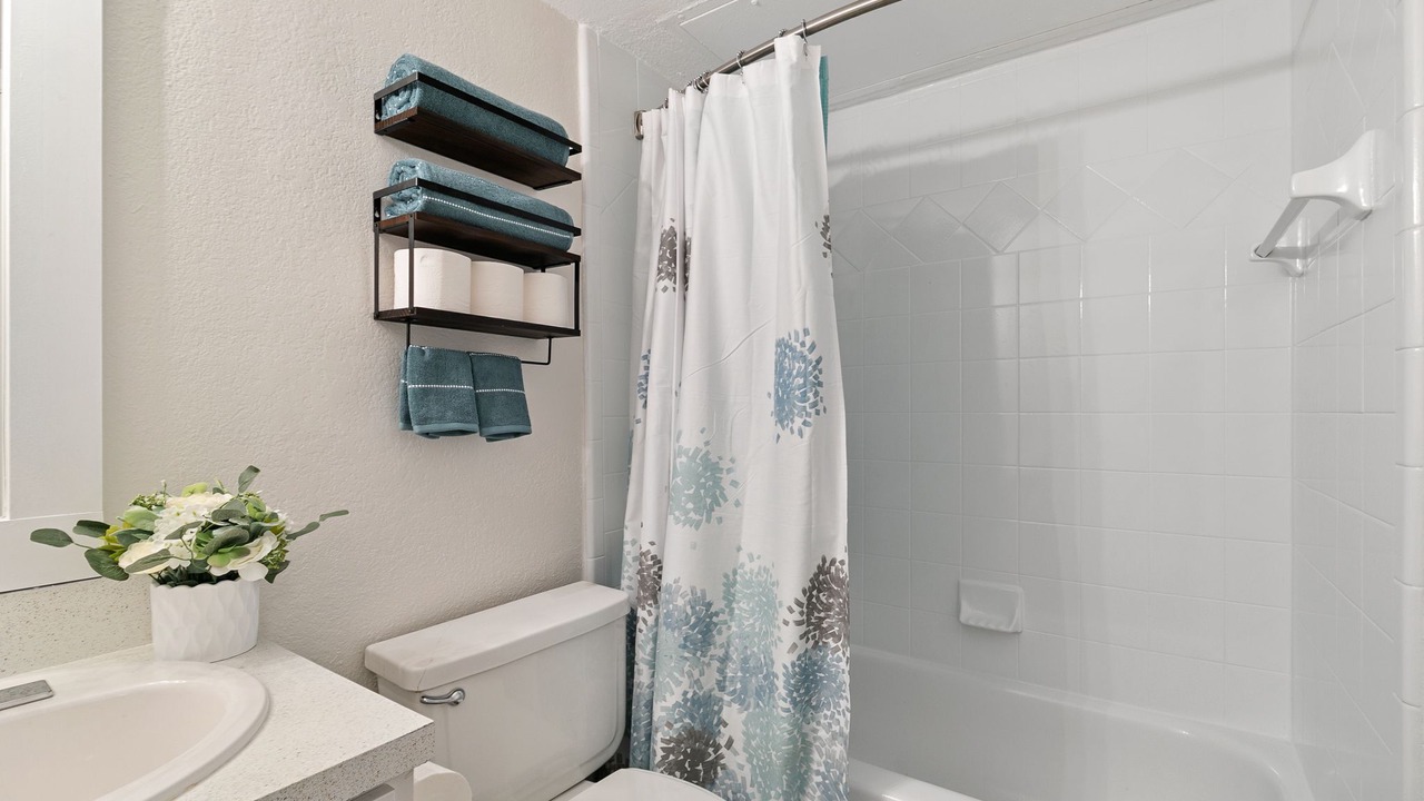 Photo of Bathroom in Vickery Meadow