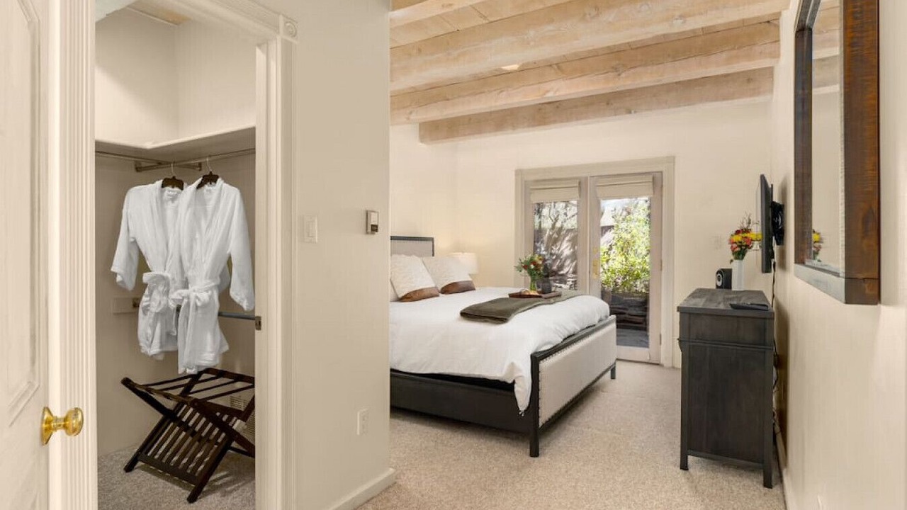 Photo of Bedroom in Northeast Santa Fe