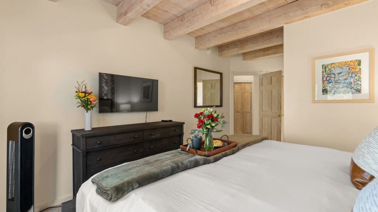 Photo of Bedroom in Northeast Santa Fe