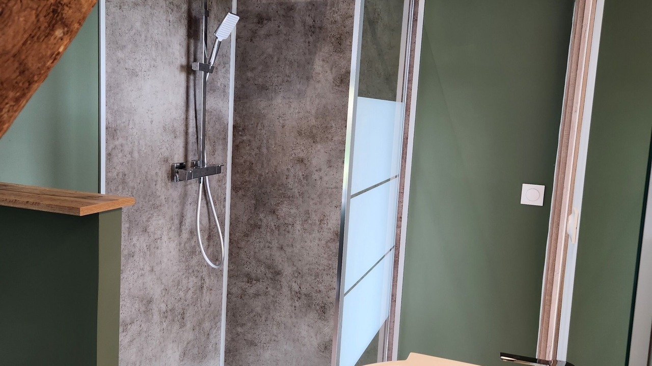 Photo of Bathroom in Malloue