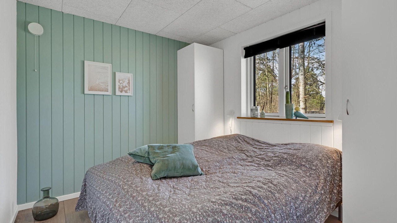 Photo of Others in Ho
