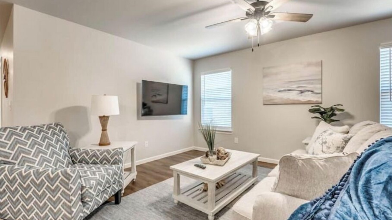 Photo of Livingroom in Midwest City