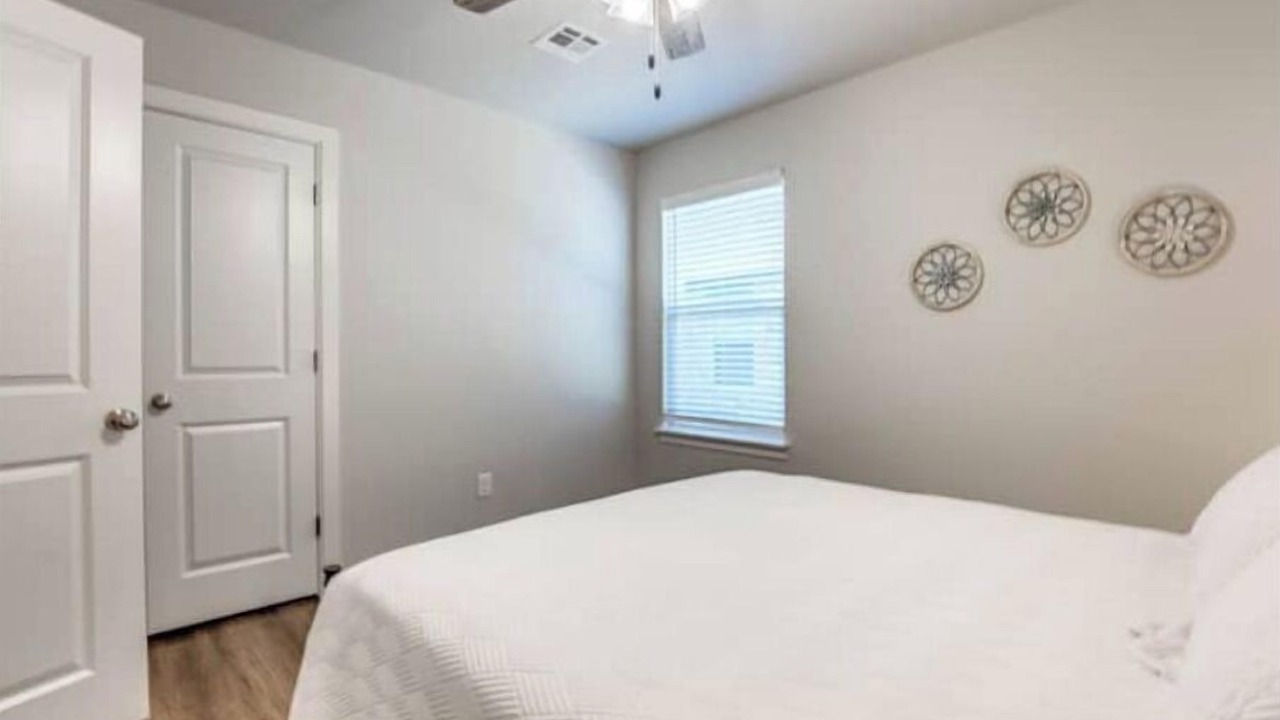 Photo of Bedroom in Midwest City