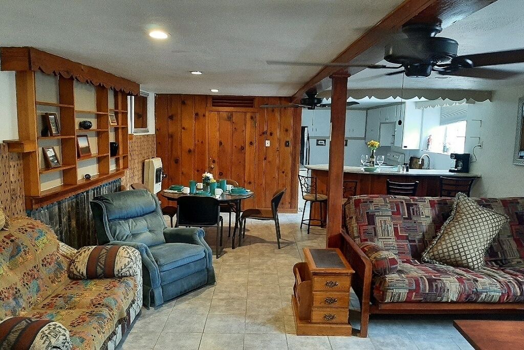 Photo of Livingroom in Tombstone