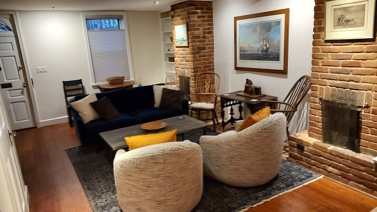Photo of Livingroom in Old Town Alexandria