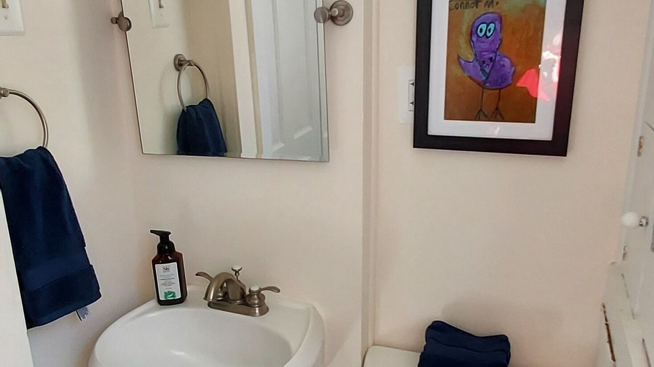 Photo of Bedroom in Old Town Alexandria