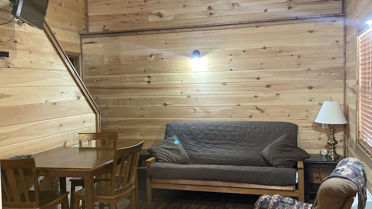 Photo of Livingroom in Van Buren