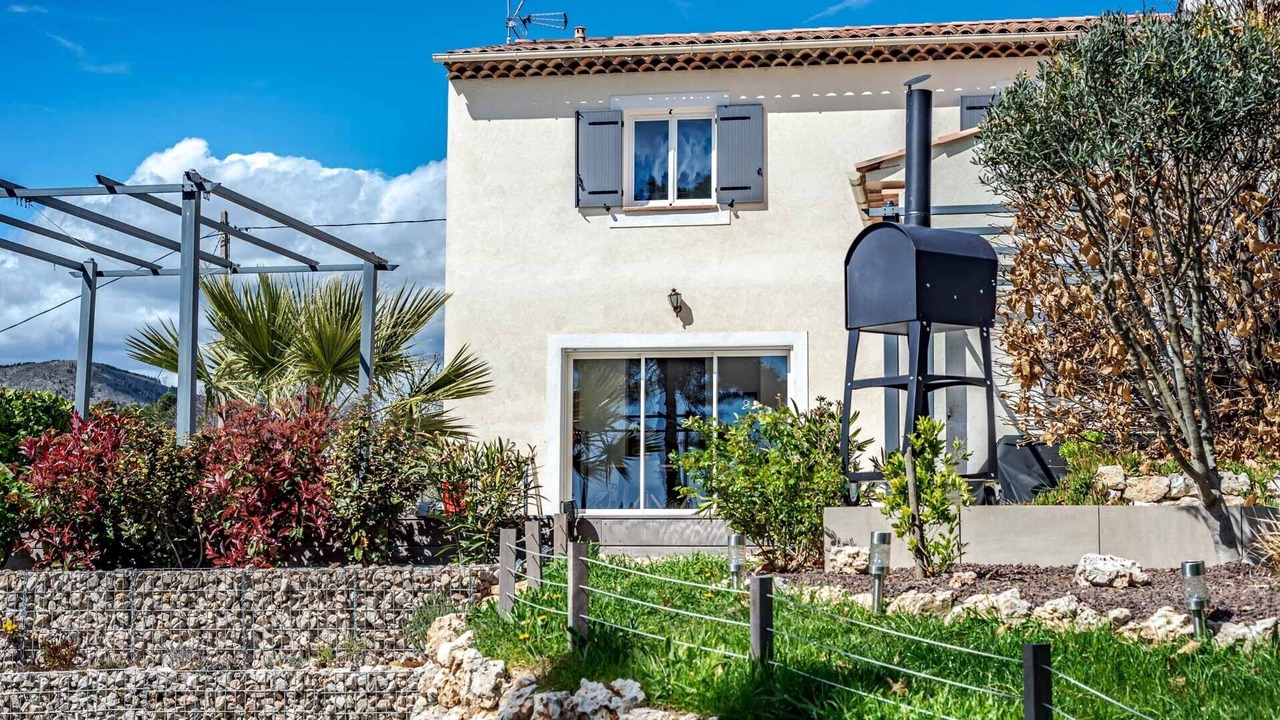 Photo of Patio Balcony in Berre-des-Alpes