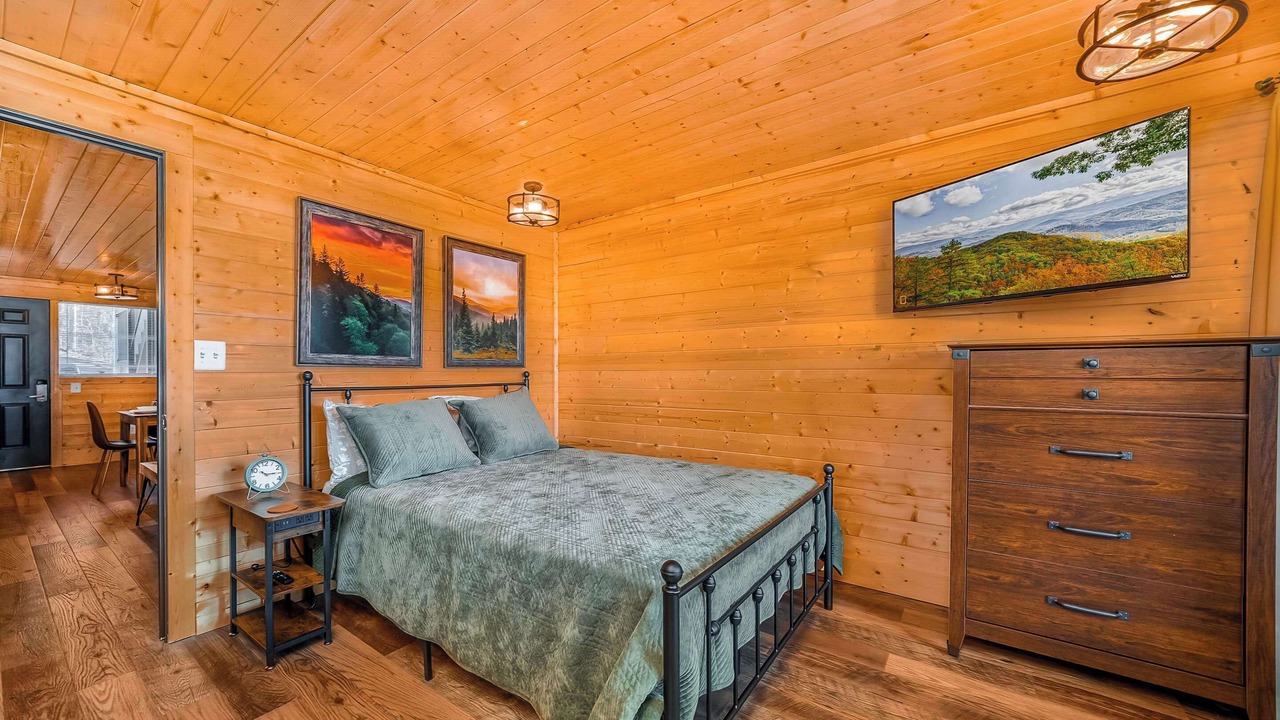 Photo of Bedroom in Caton
