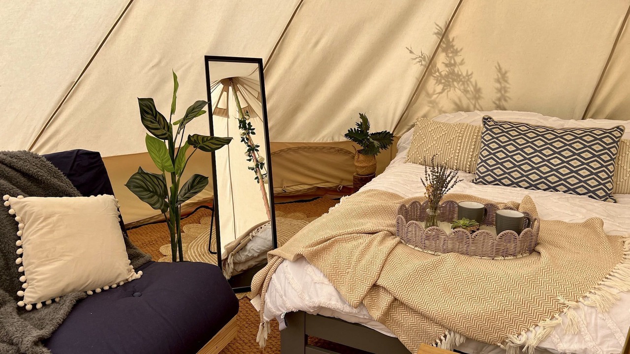 Photo of Bedroom in Cutnall Green