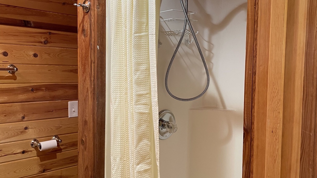 Photo of Bathroom in Van Buren