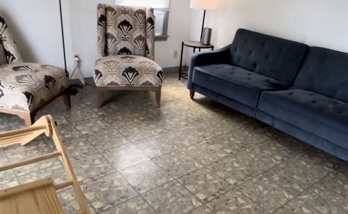 Photo of Livingroom in Northwest Los Angeles Heights