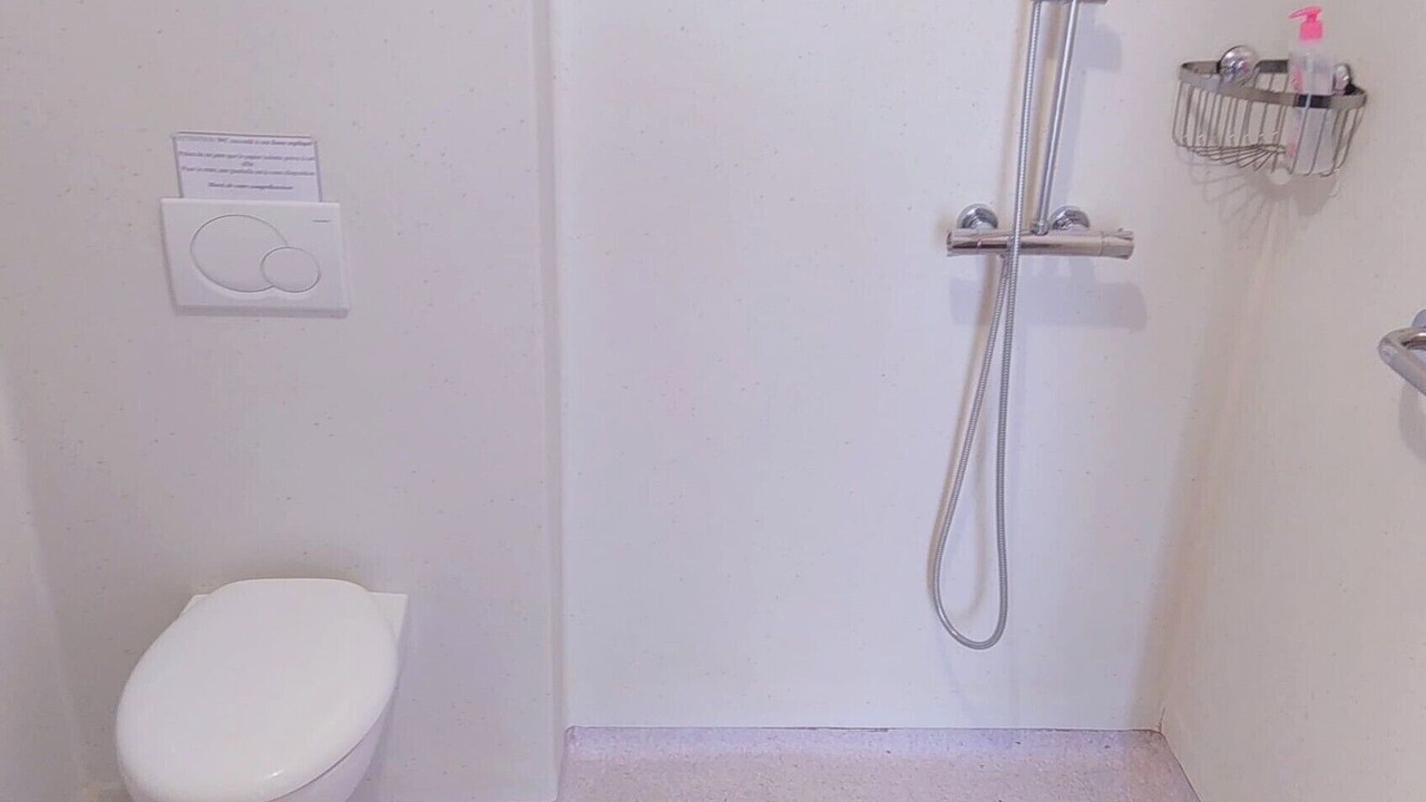 Photo of Bathroom in Pradelles