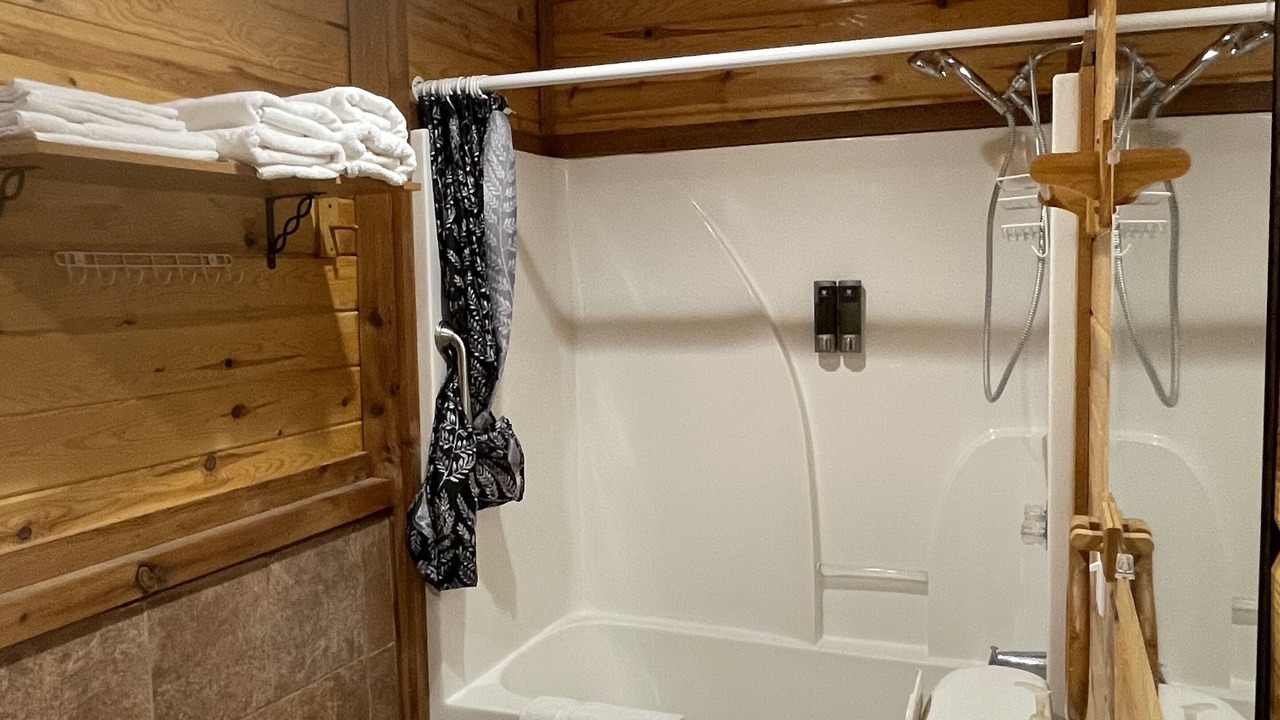 Photo of Bathroom in Van Buren