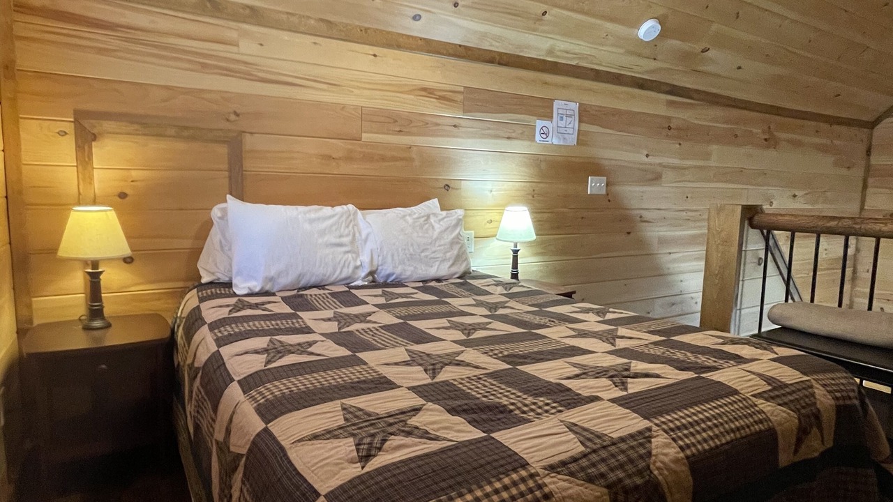 Photo of Bedroom in Van Buren