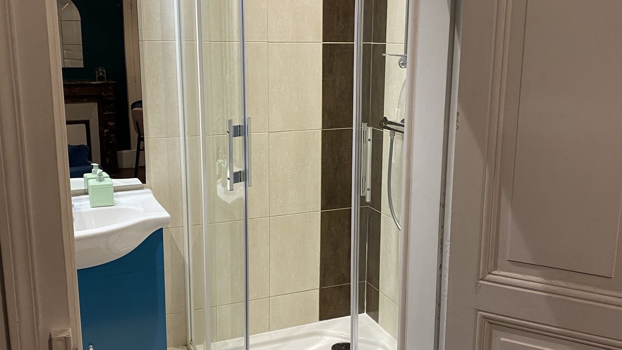 Photo of Bathroom in Moulins