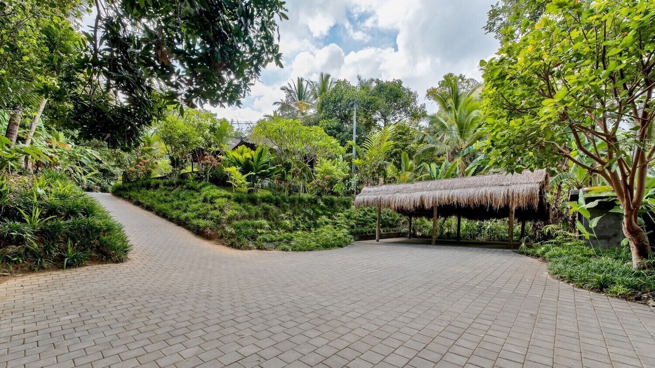 Photo of Outdoor in Keliki