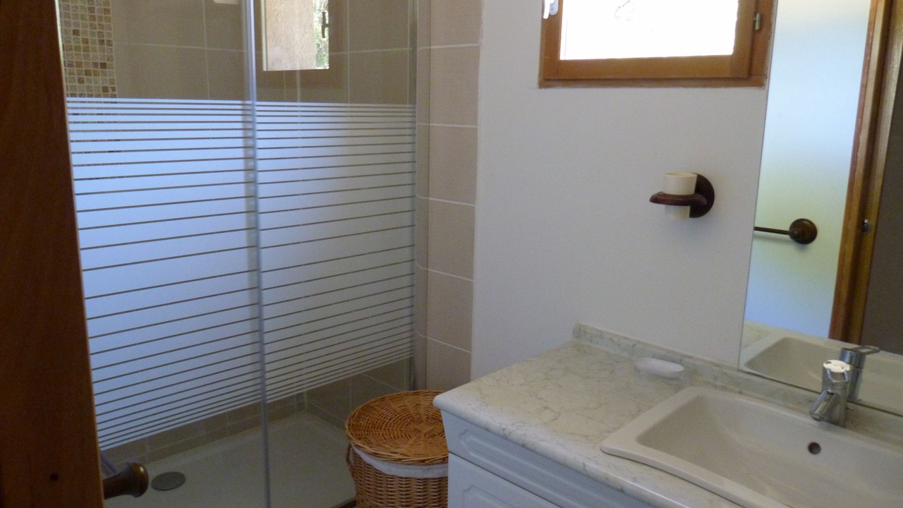Photo of Bathroom in Villevieille