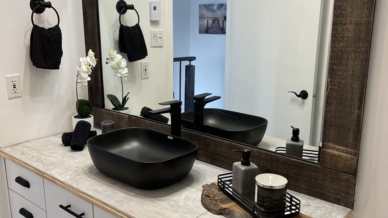 Photo of Bathroom in Magog