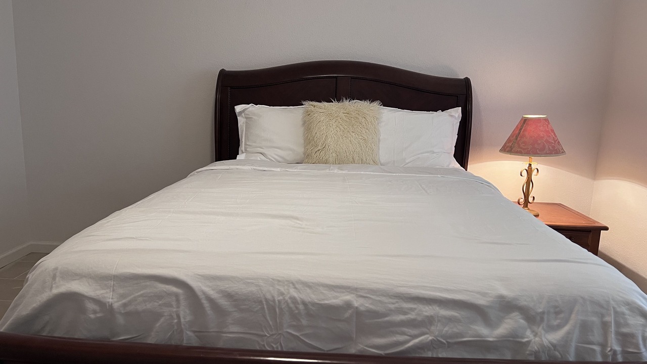 Photo of Bedroom in Pasadena