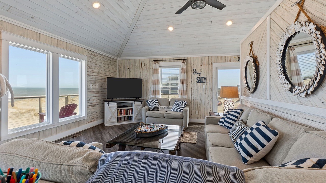Photo of Livingroom in Corolla