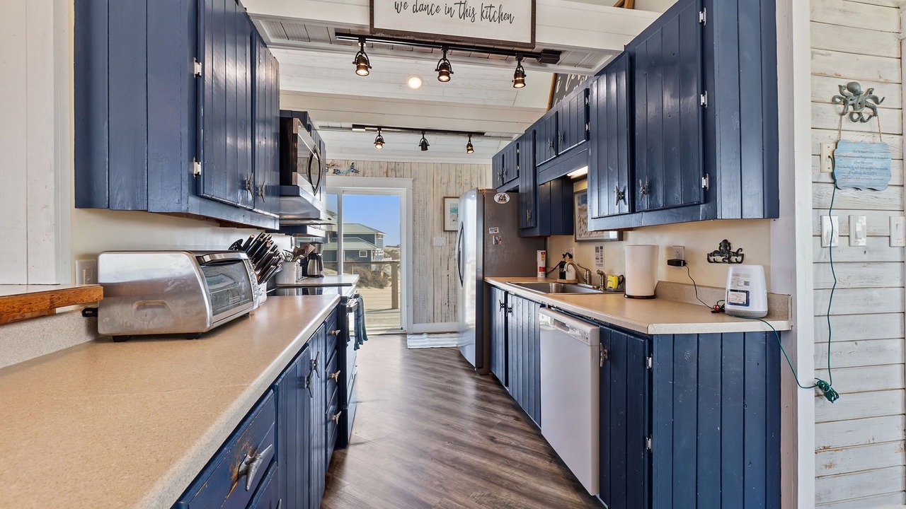Photo of Kitchen in Corolla