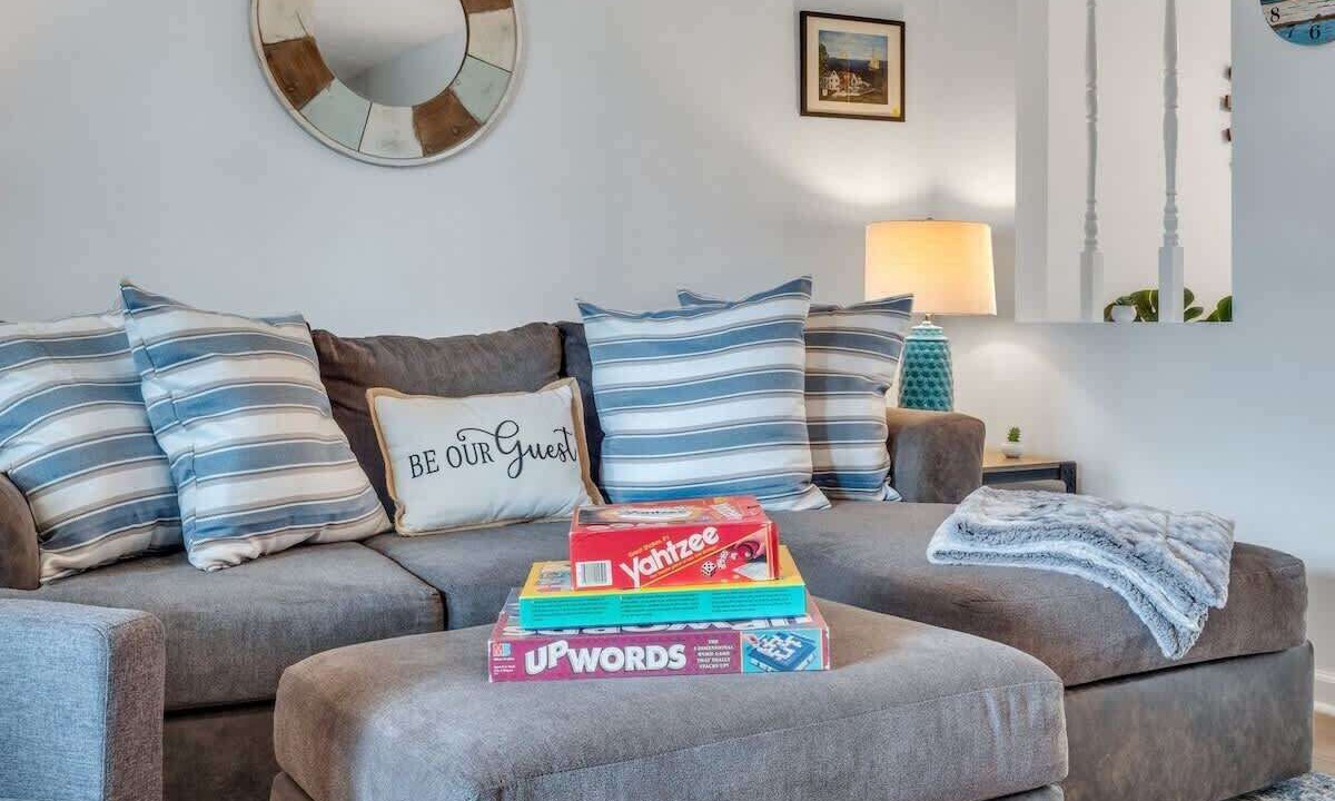 Photo of Livingroom in Richmond Hill