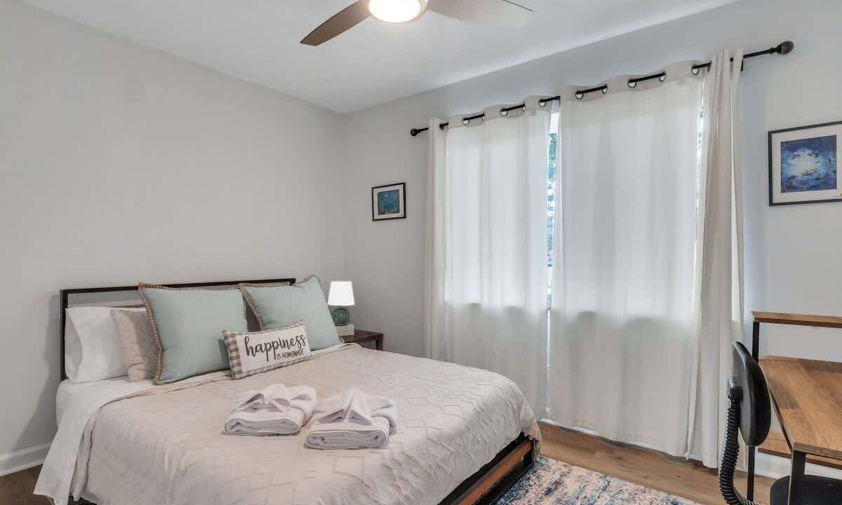 Photo of Bedroom in Richmond Hill