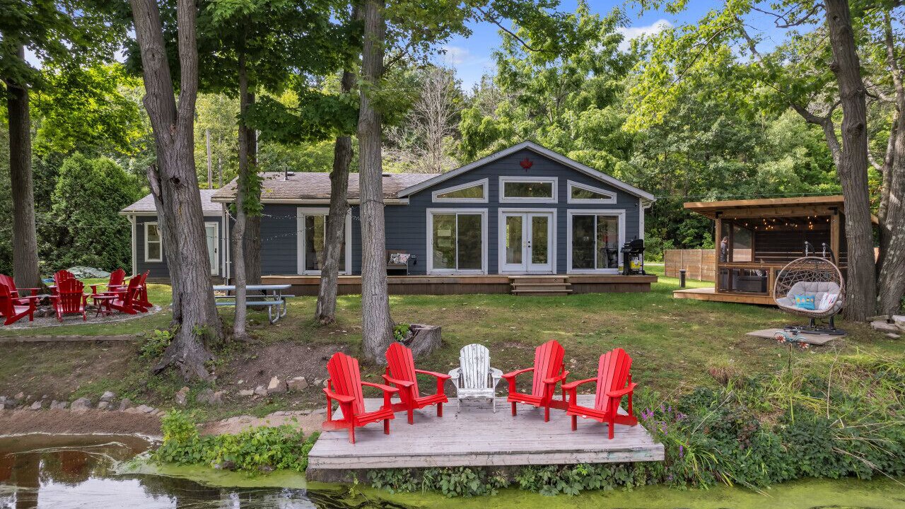 Photo of Patio Balcony in Leeds and the Thousand Islands