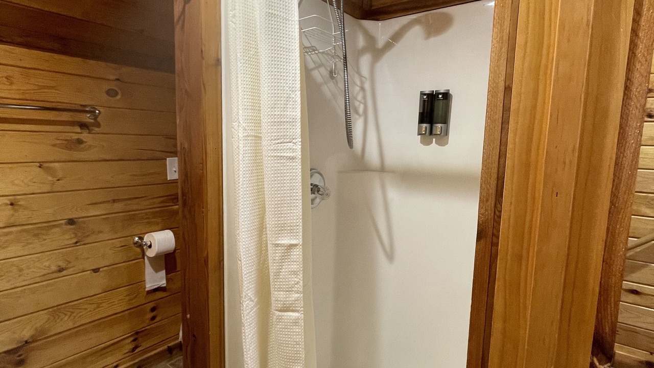 Photo of Bathroom in Van Buren